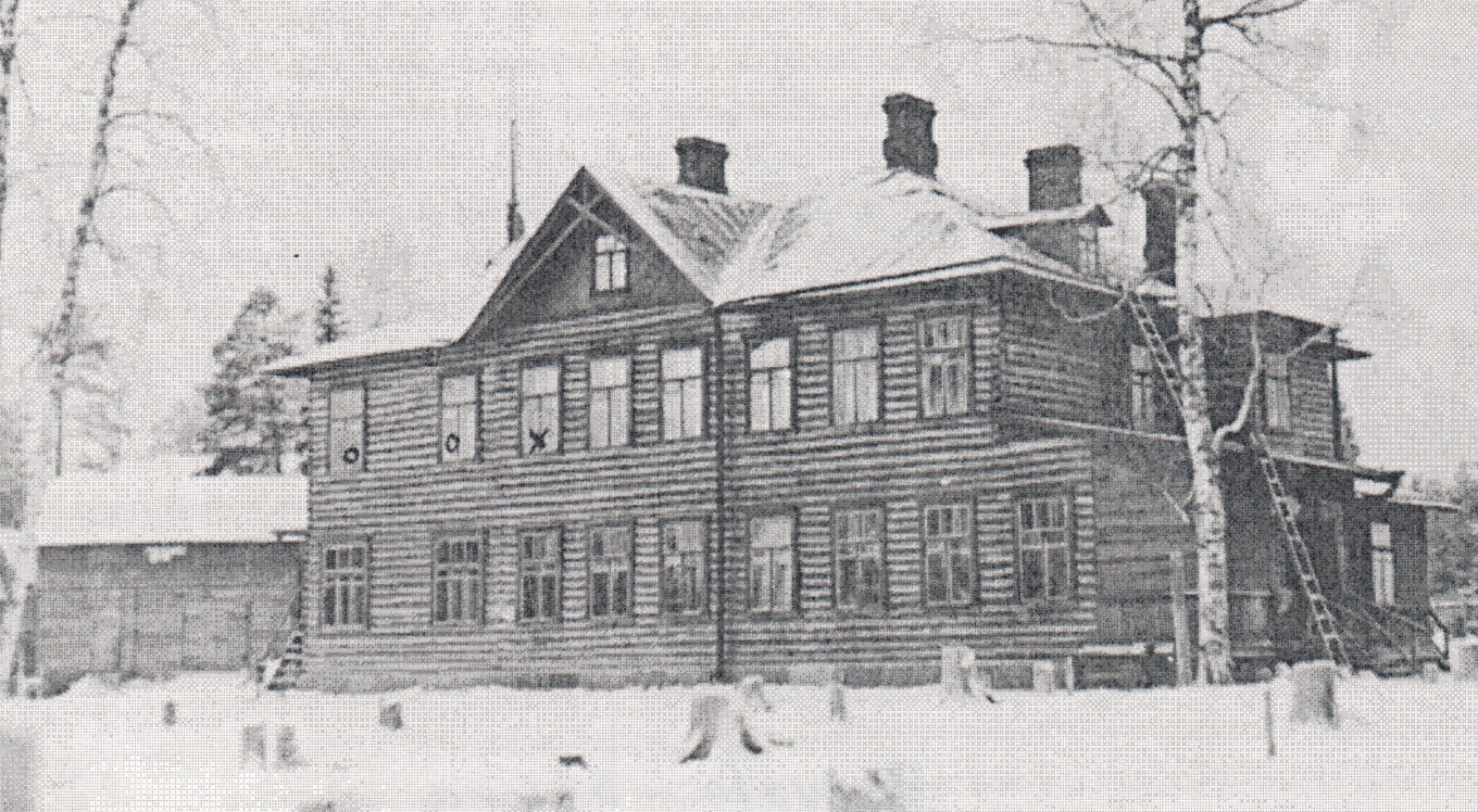 интернат 1931 (бывший русский интернат).jpg