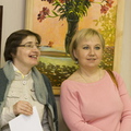 32. М. Попова (справа).
