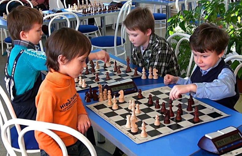 Jan2015_chess-01.jpg