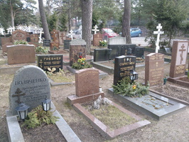 tm_Poliachenko_cemetery-01