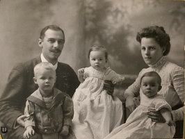 4 Константин Эйлерс с семьей