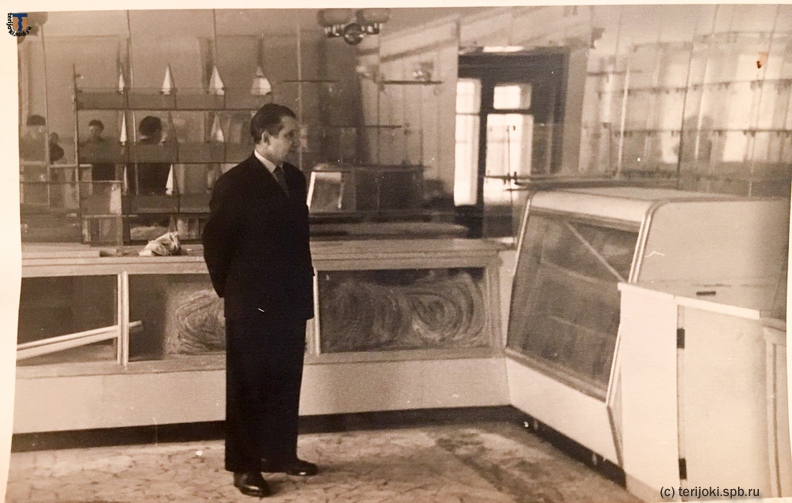 1962,перед открытием Центр. маг. номер 1.jpg