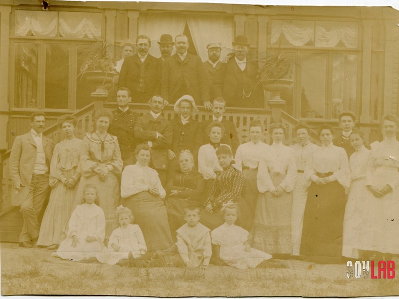 1900е семья Герцфельд.jpg