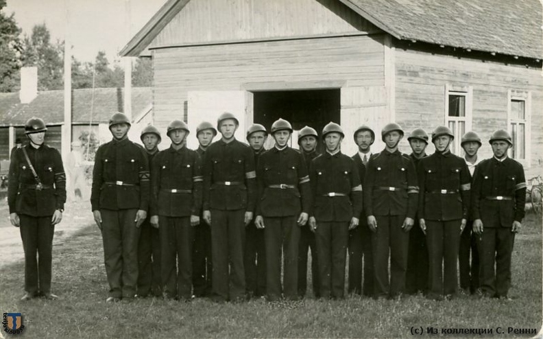 sr_Perkjarvi_firefighters_1934.jpg