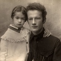 Георгий (Юрий) Кос с дочерью 1925