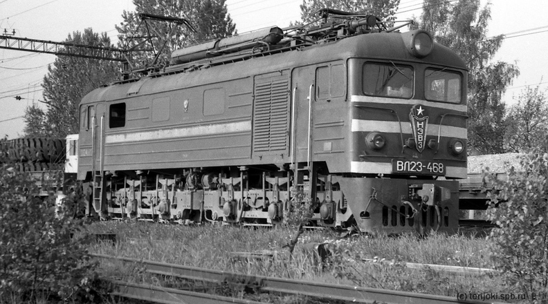 Электровоз ВЛ23-468. Станция Полюстрово, 27 мая 1992 г. Фото: Д. Верёвкин.